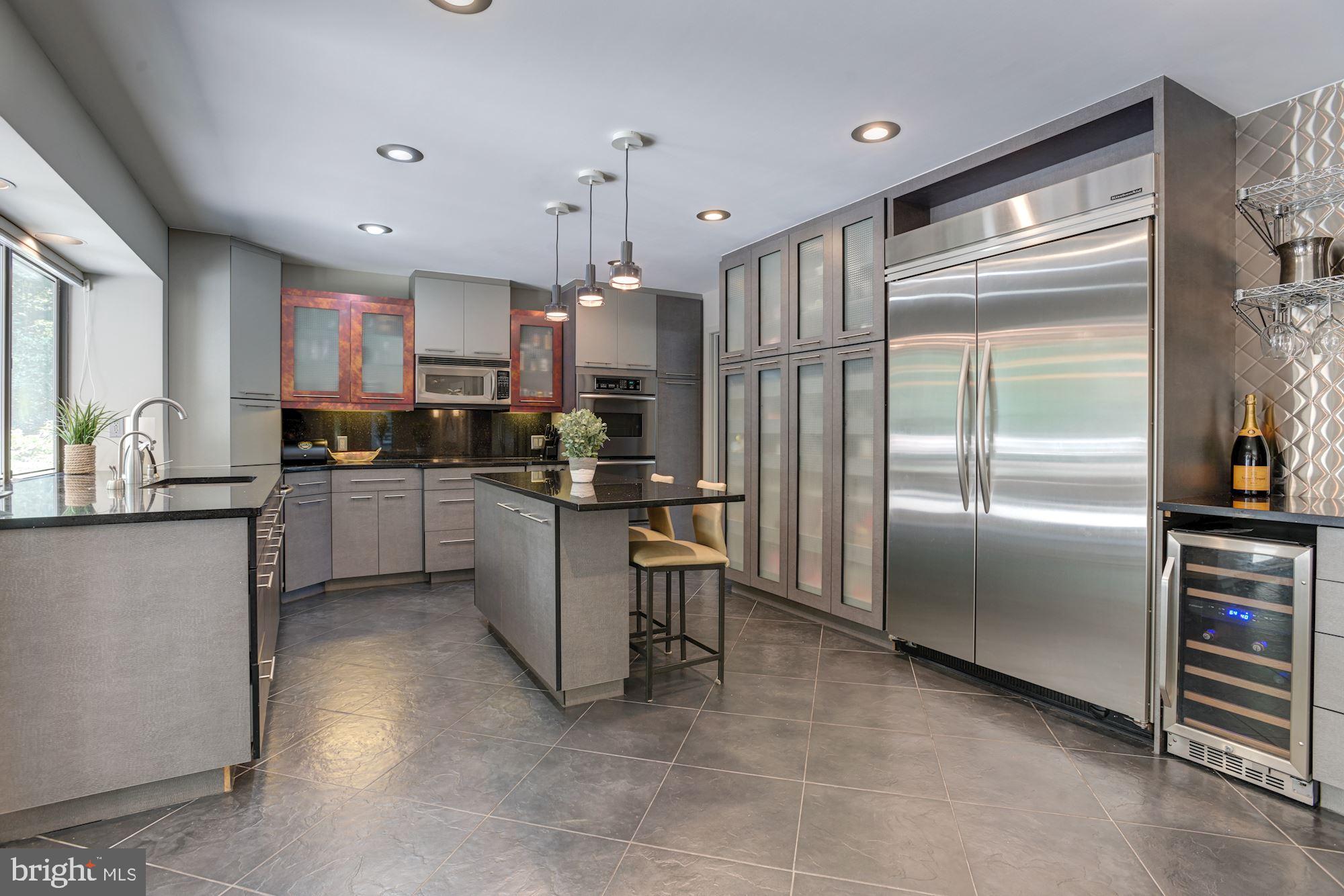 2005 Burdock Road Baltimore, MD 21209 - Photo 15 of 59 Custom Cabinetry