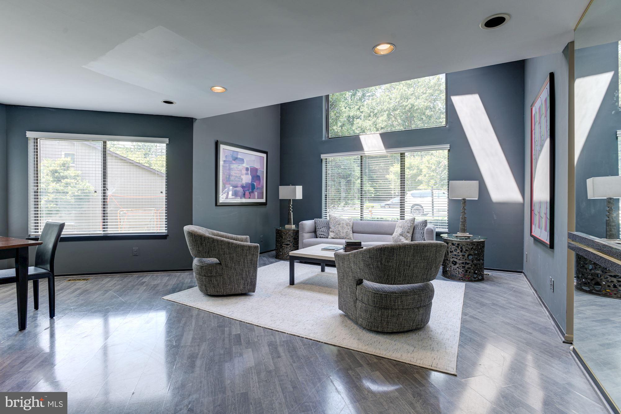 2005 Burdock Road Baltimore, MD 21209 - Photo 4 of 59 Living Room | Hardwood Floors