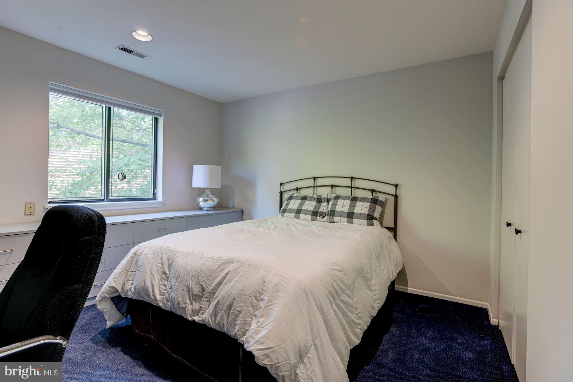 2005 Burdock Road Baltimore, MD 21209 - Photo 34 of 59 Bedroom