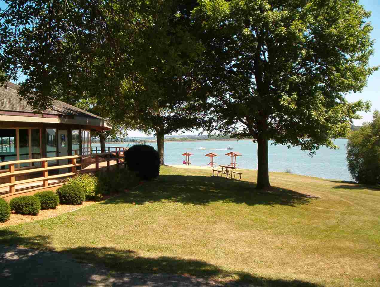 1596 Larchmont Road Davis, IL 61019 - Photo 9 of 16 Gallery Image 9