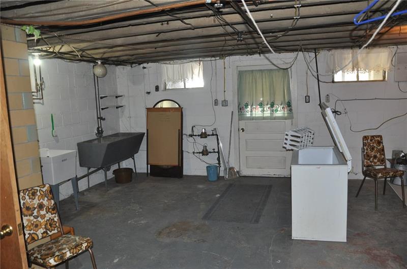 316 Freeport Road Pittsburgh, PA 15238 - Photo 12 of 24 Gallery Image 12