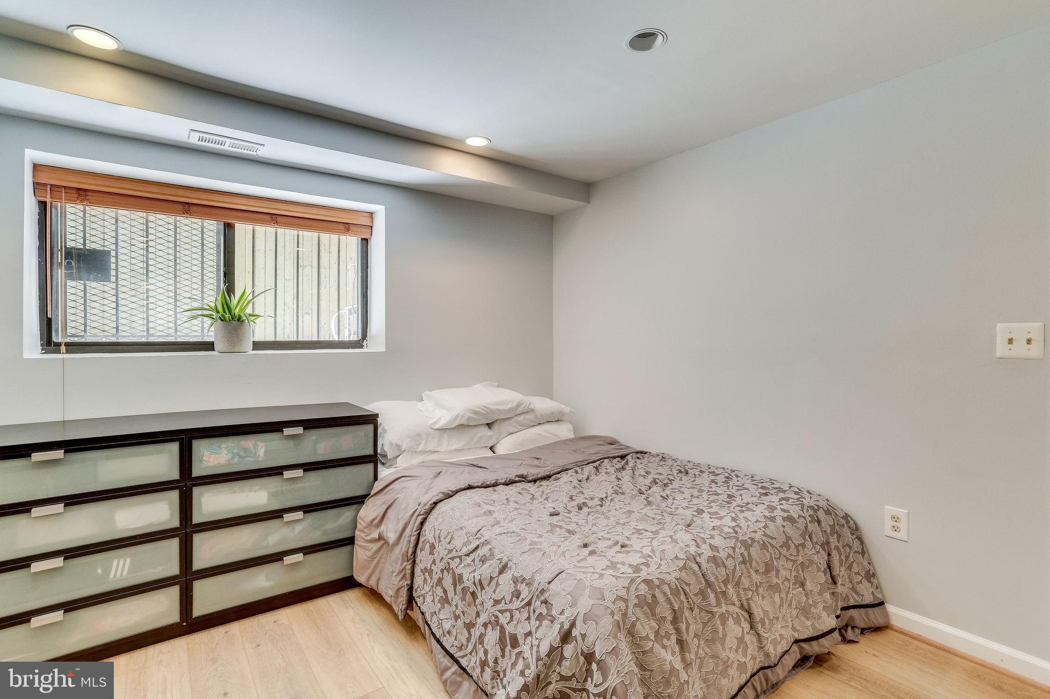 1321 Fairmont Street Northwest, Unit 3 Washington, DC 20009 - Photo 14 of 19