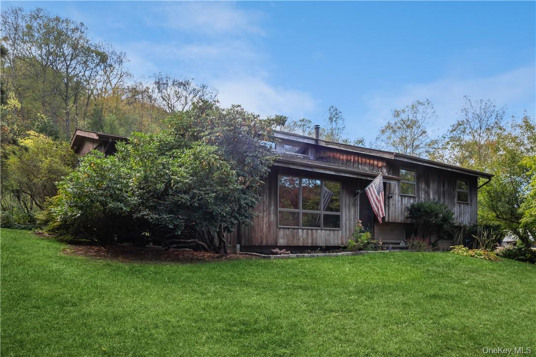 673 Highway 301 Cold Spring, NY 10516 - Photo 1 of 1 Gallery Image 1