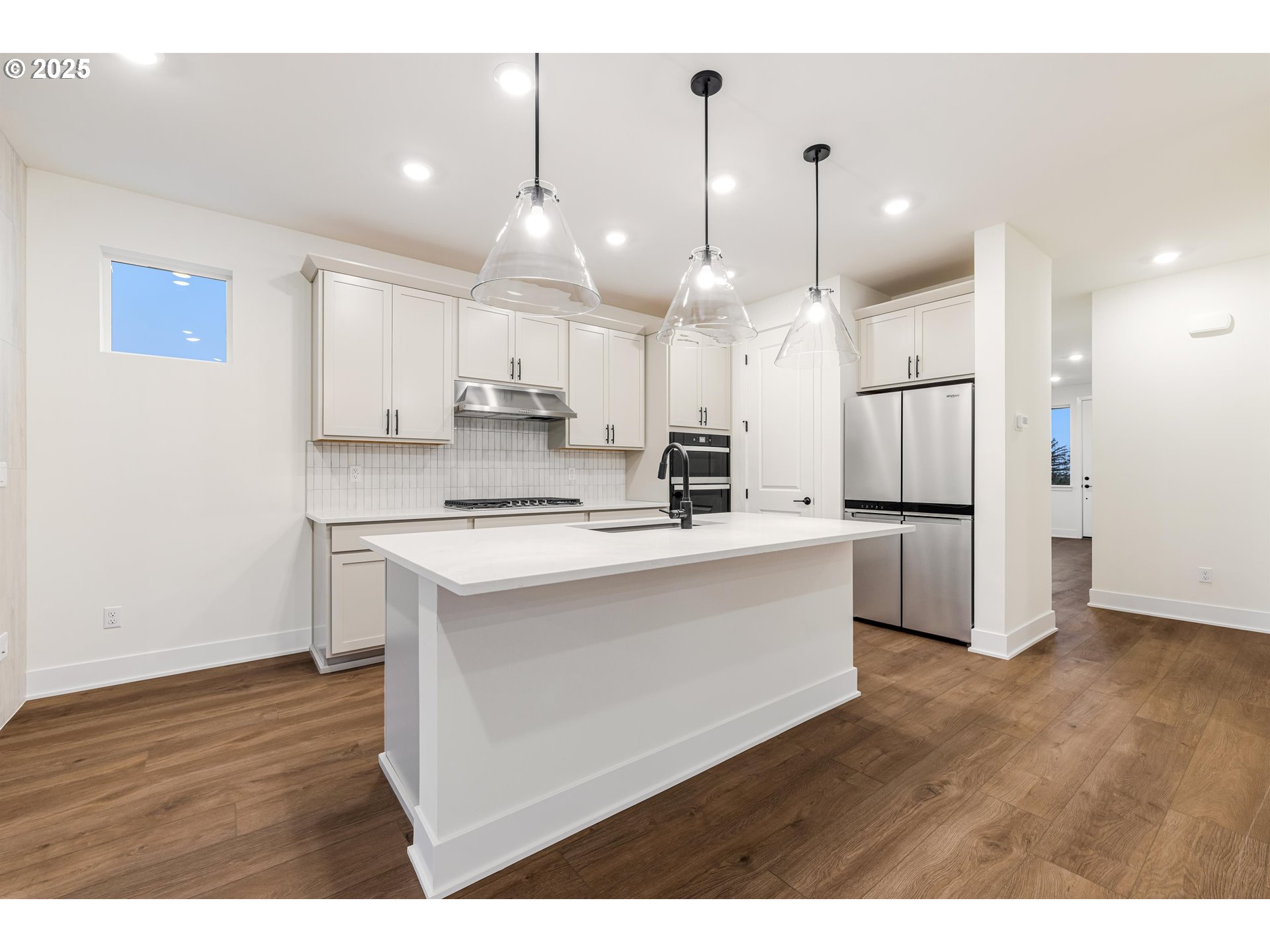 15944 Southwest Bluewater Terrace Tigard, OR 97224 - Photo 11 of 27