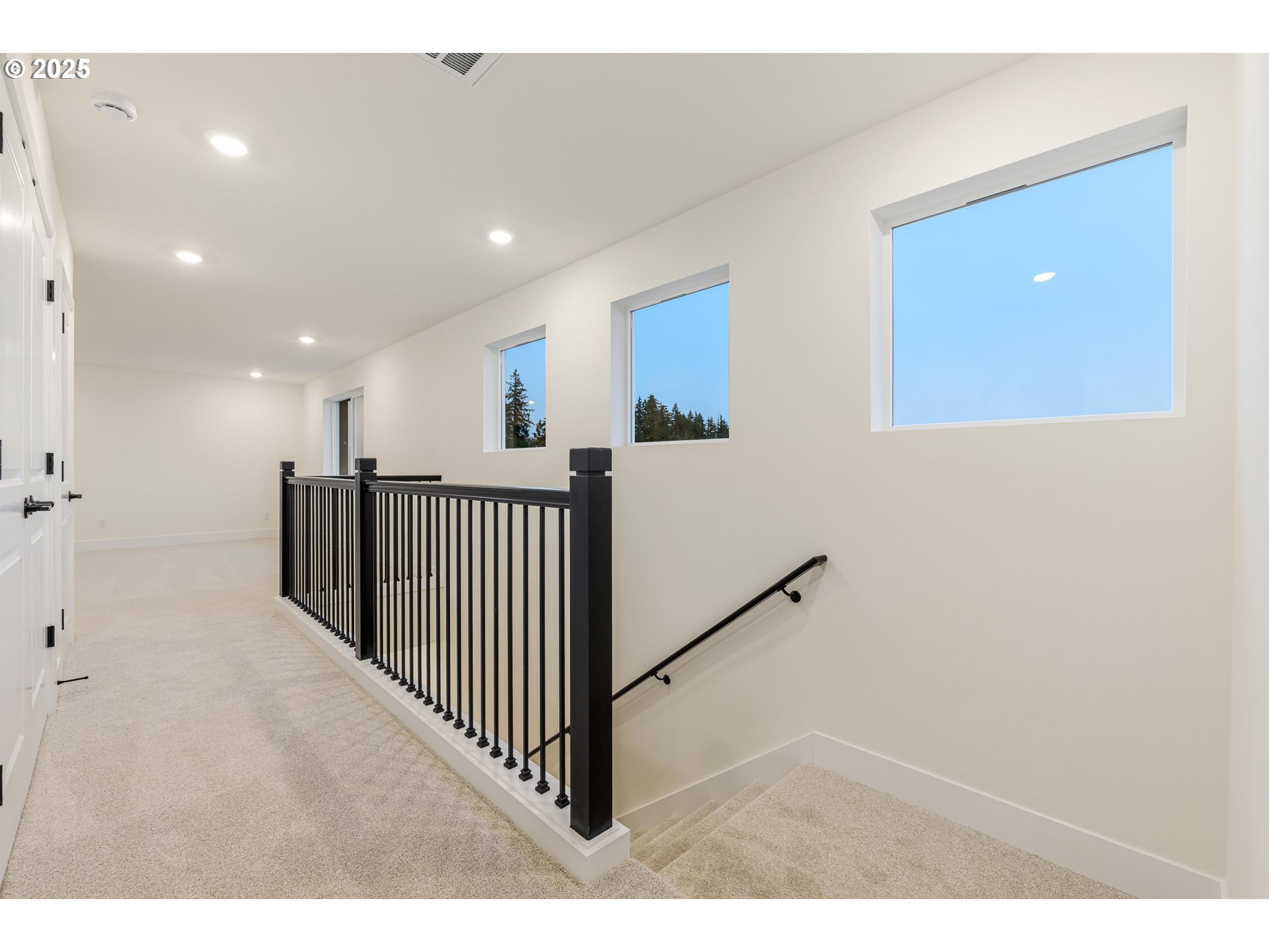 15944 Southwest Bluewater Terrace Tigard, OR 97224 - Photo 19 of 27