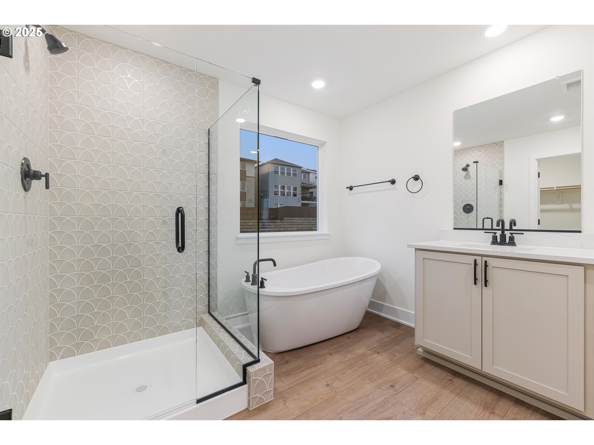 15944 Southwest Bluewater Terrace Tigard, OR 97224 - Photo 24 of 27 Owner's Suite Bathroom