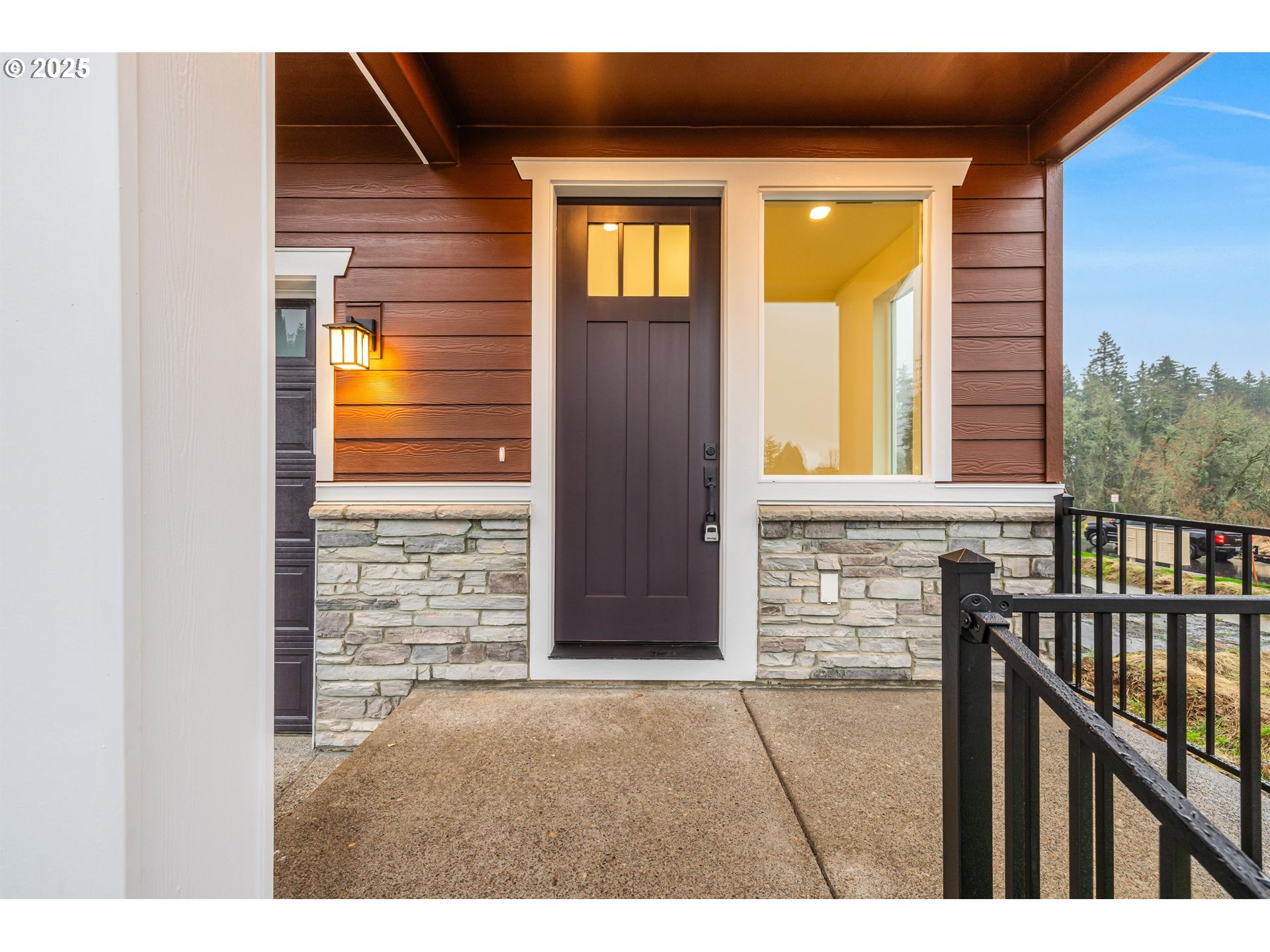 15944 Southwest Bluewater Terrace Tigard, OR 97224 - Photo 7 of 27