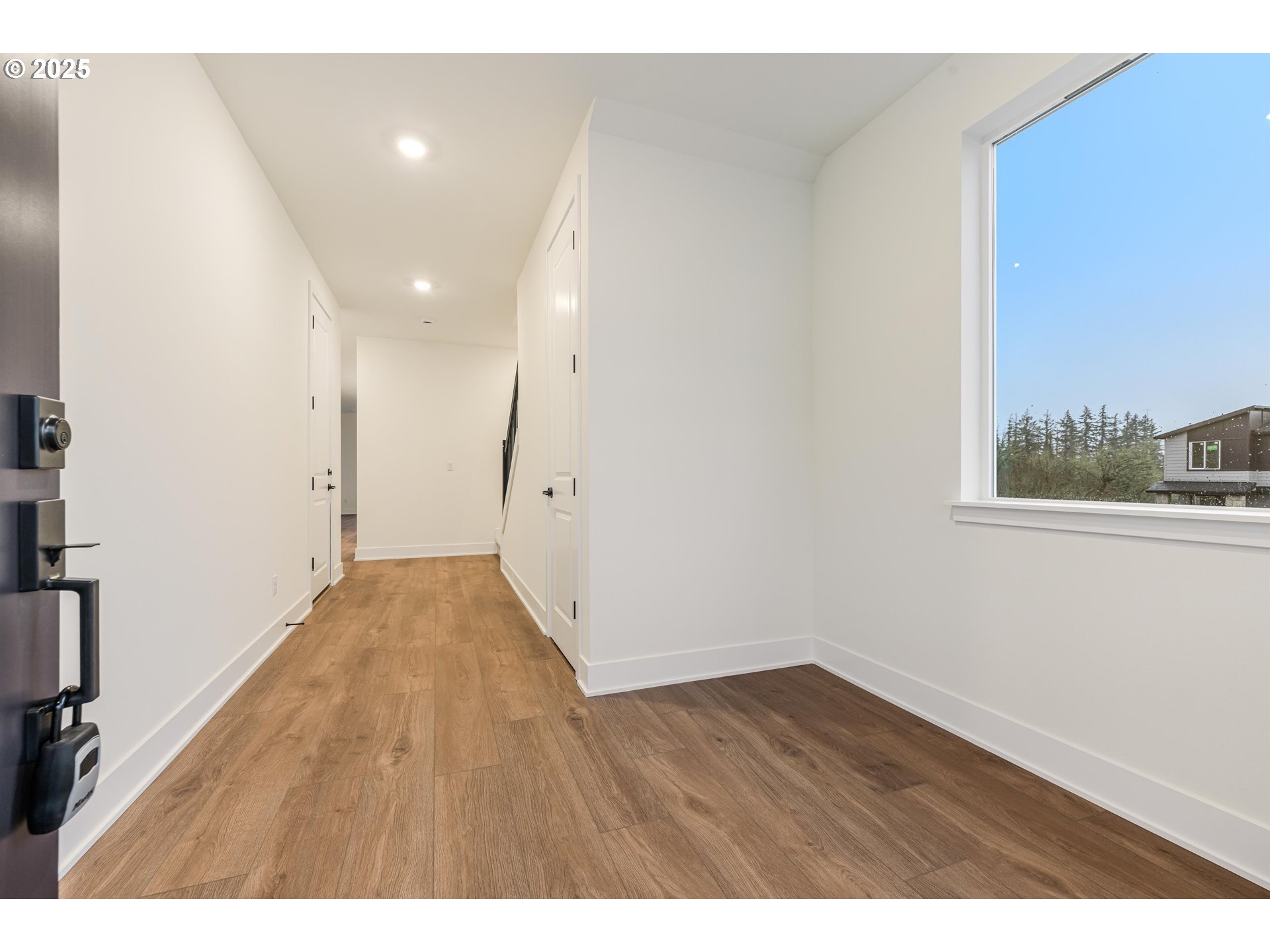 15944 Southwest Bluewater Terrace Tigard, OR 97224 - Photo 8 of 27