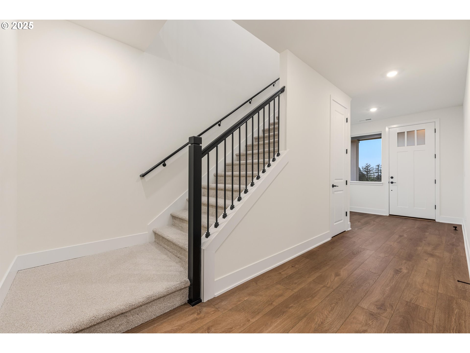 15944 Southwest Bluewater Terrace Tigard, OR 97224 - Photo 9 of 27