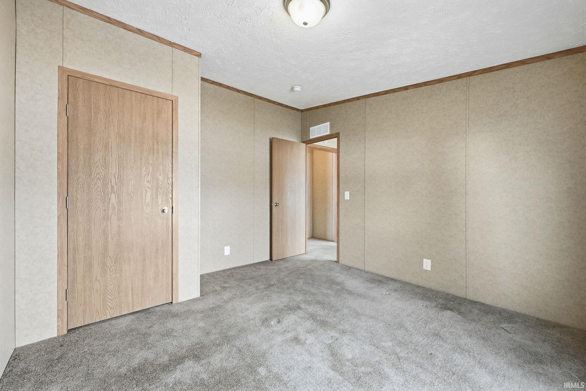 619 East 6th Street Warren, IN 46792 - Photo 23 of 36