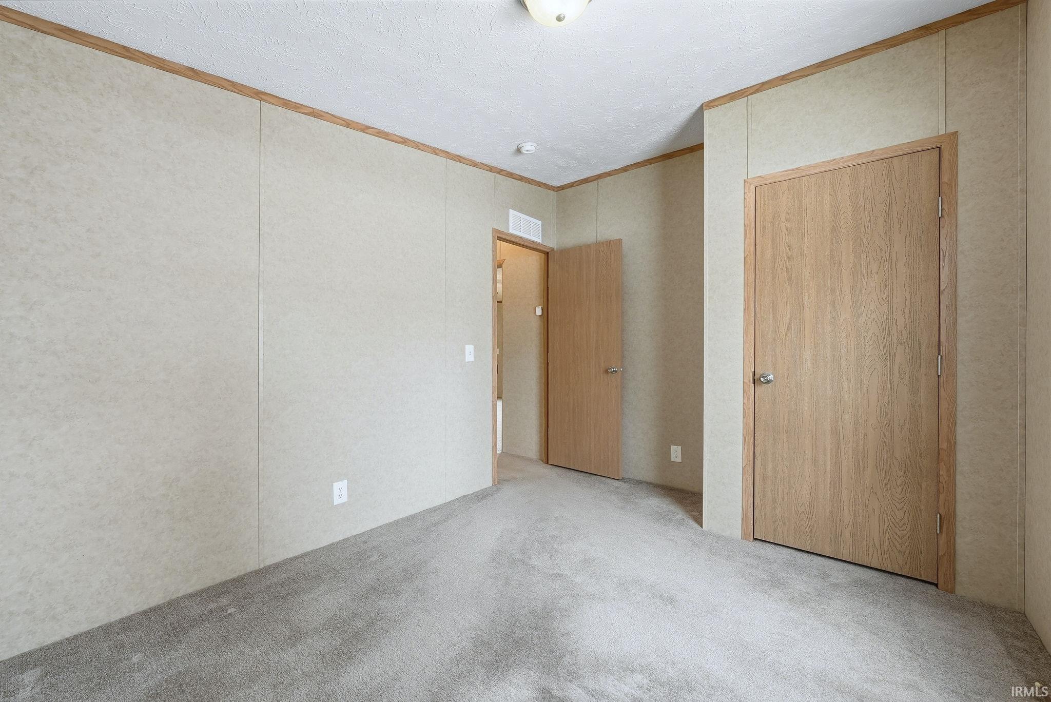 619 East 6th Street Warren, IN 46792 - Photo 27 of 36