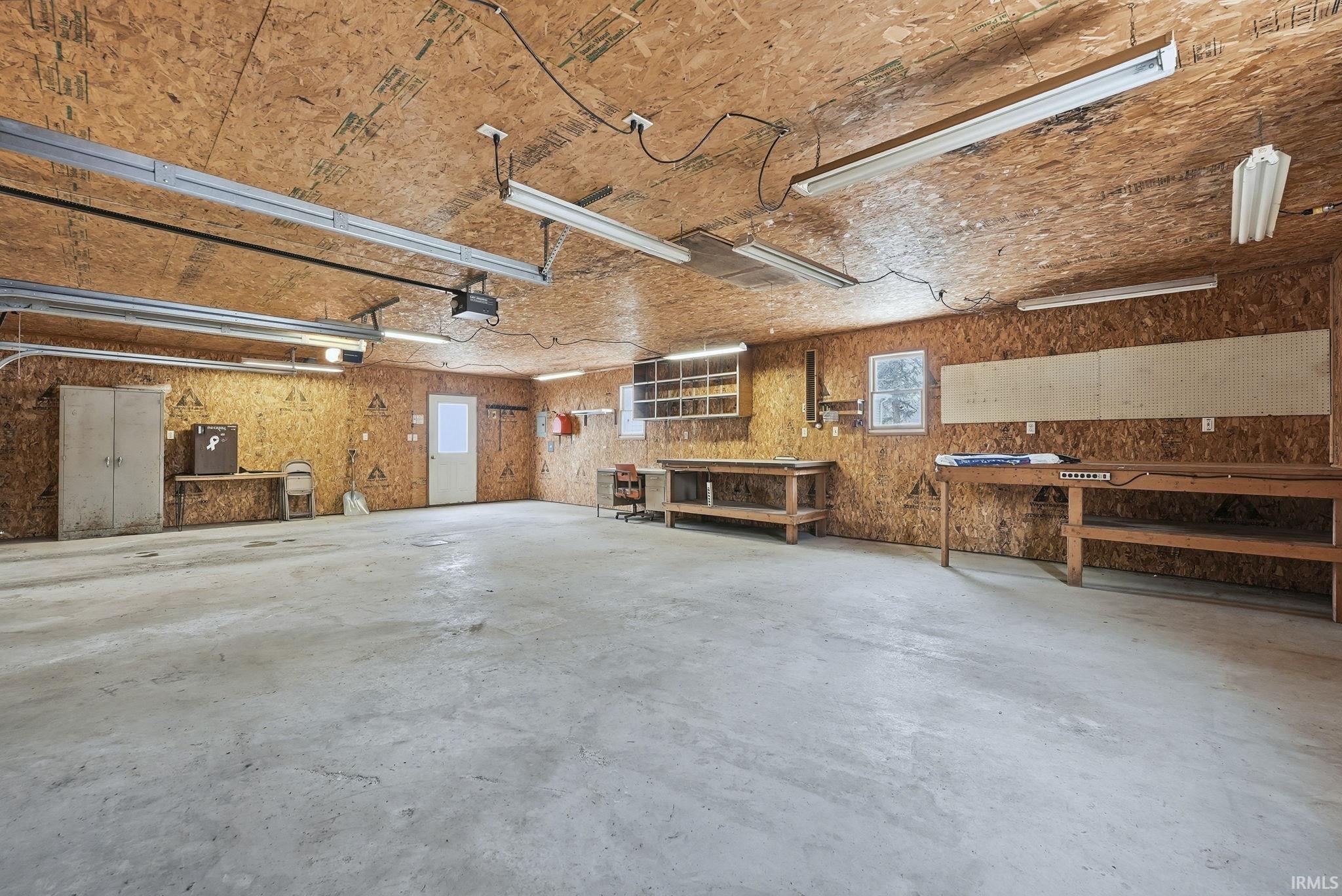 619 East 6th Street Warren, IN 46792 - Photo 29 of 36