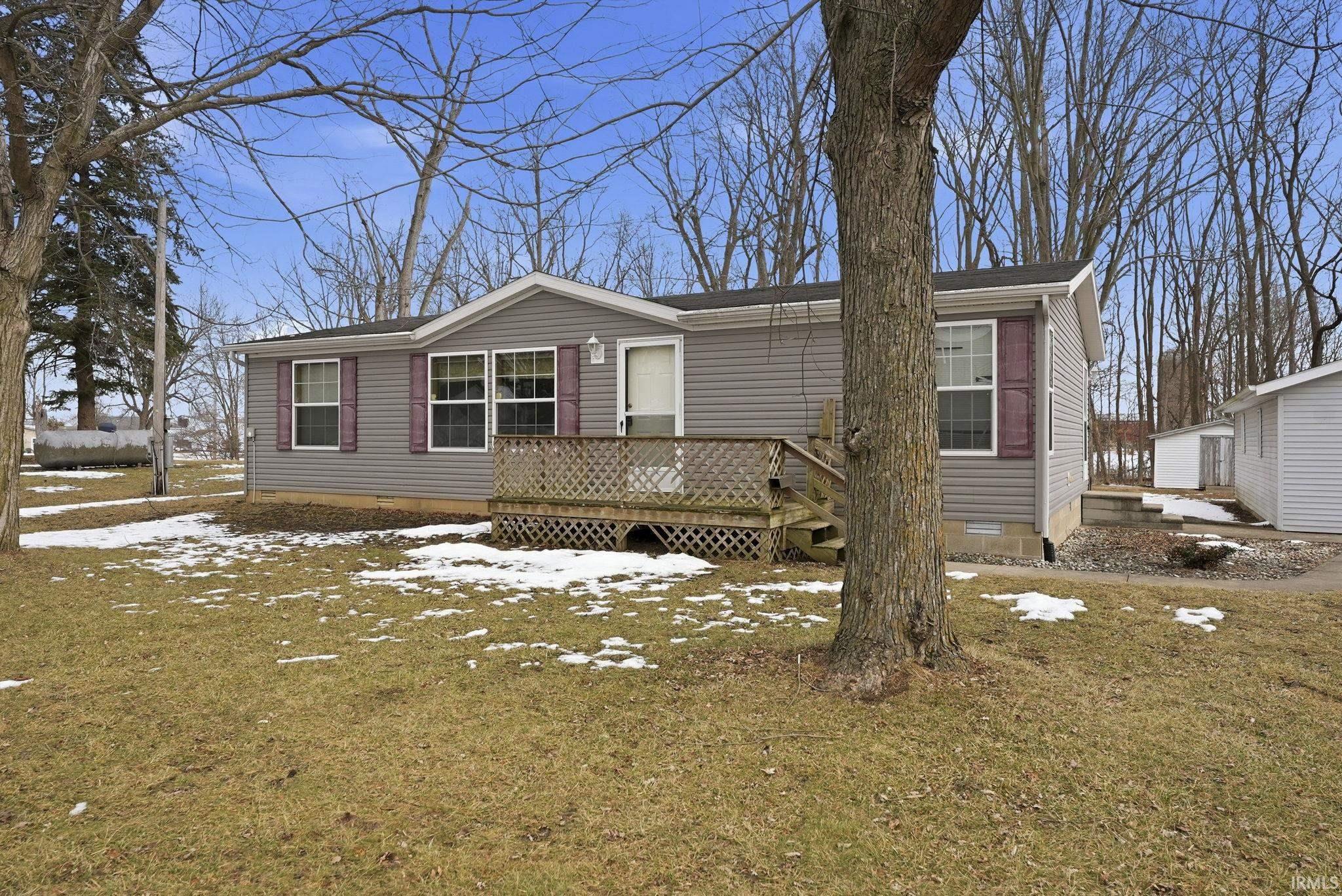 619 East 6th Street Warren, IN 46792 - Photo 4 of 36