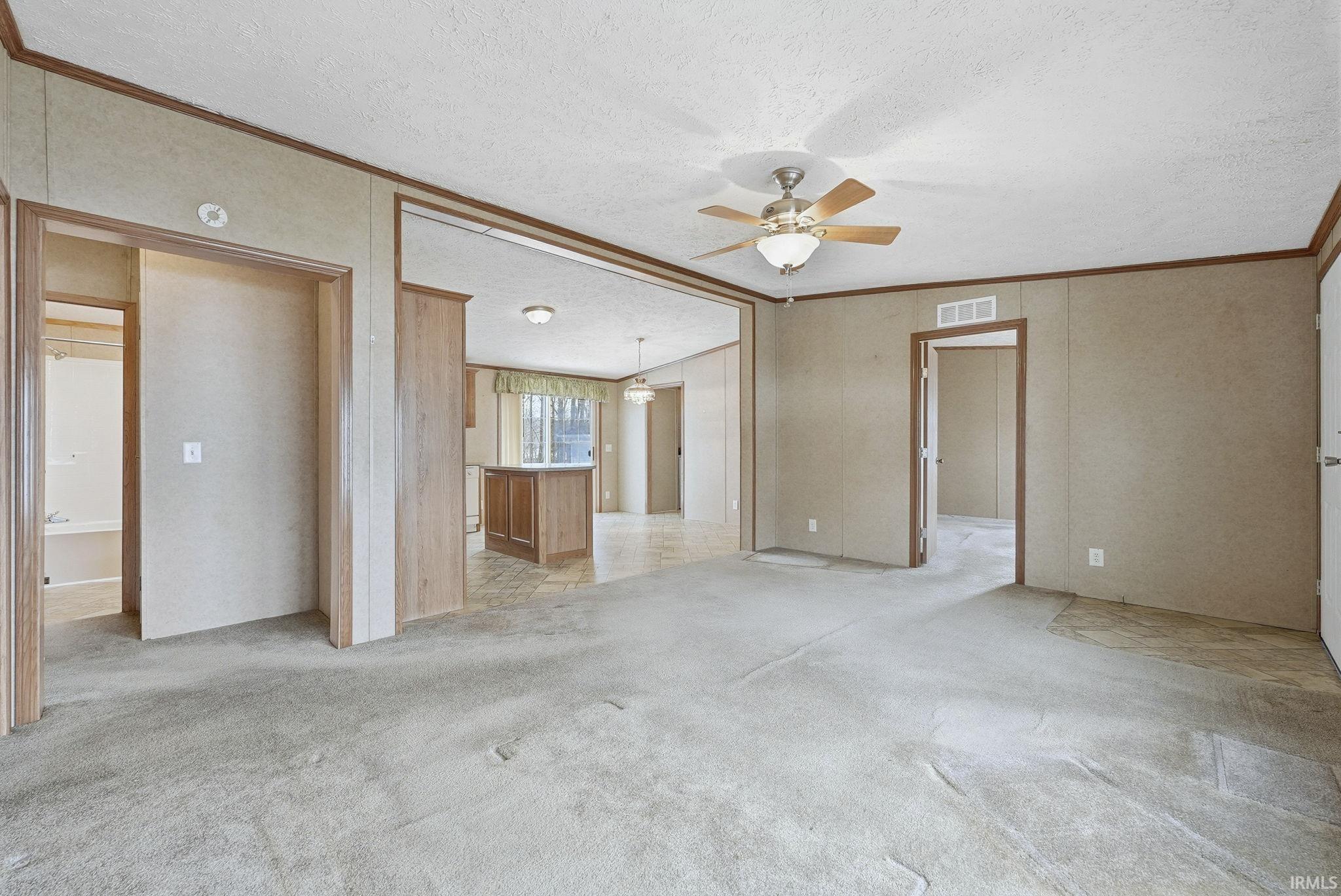 619 East 6th Street Warren, IN 46792 - Photo 8 of 36