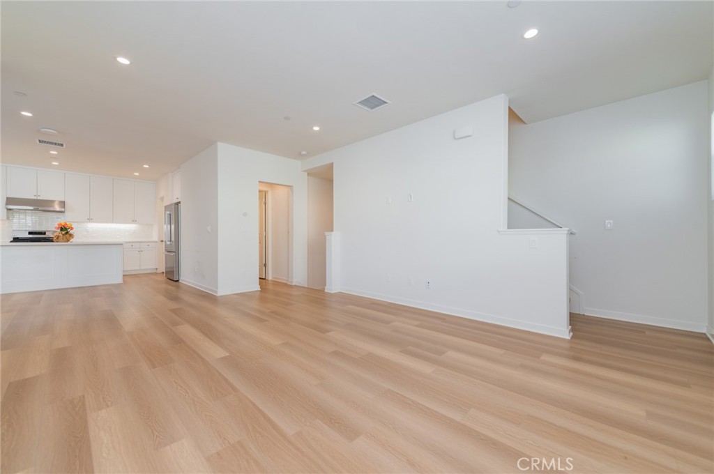 723 Spring Garden Irvine, CA 92618 - Photo 12 of 38