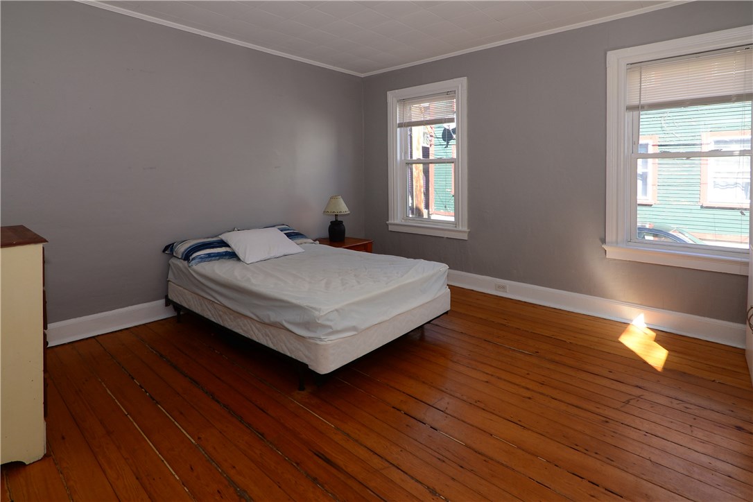 33 Ann Street Newport, RI 02840 - Photo 14 of 19