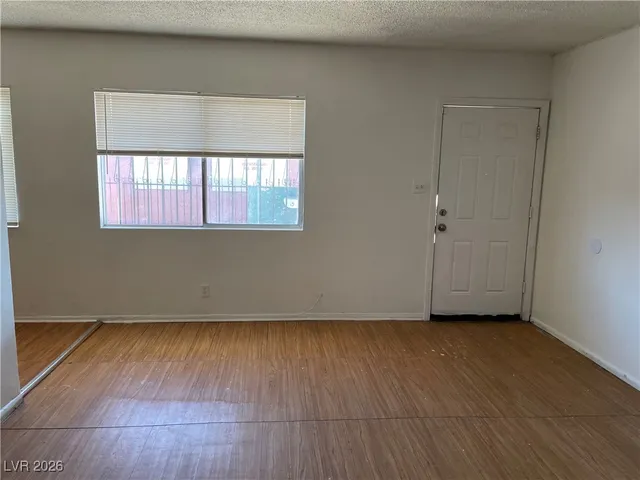 $925 | 705 Morgan Avenue, Unit 4, Las Vegas, NV 89106
