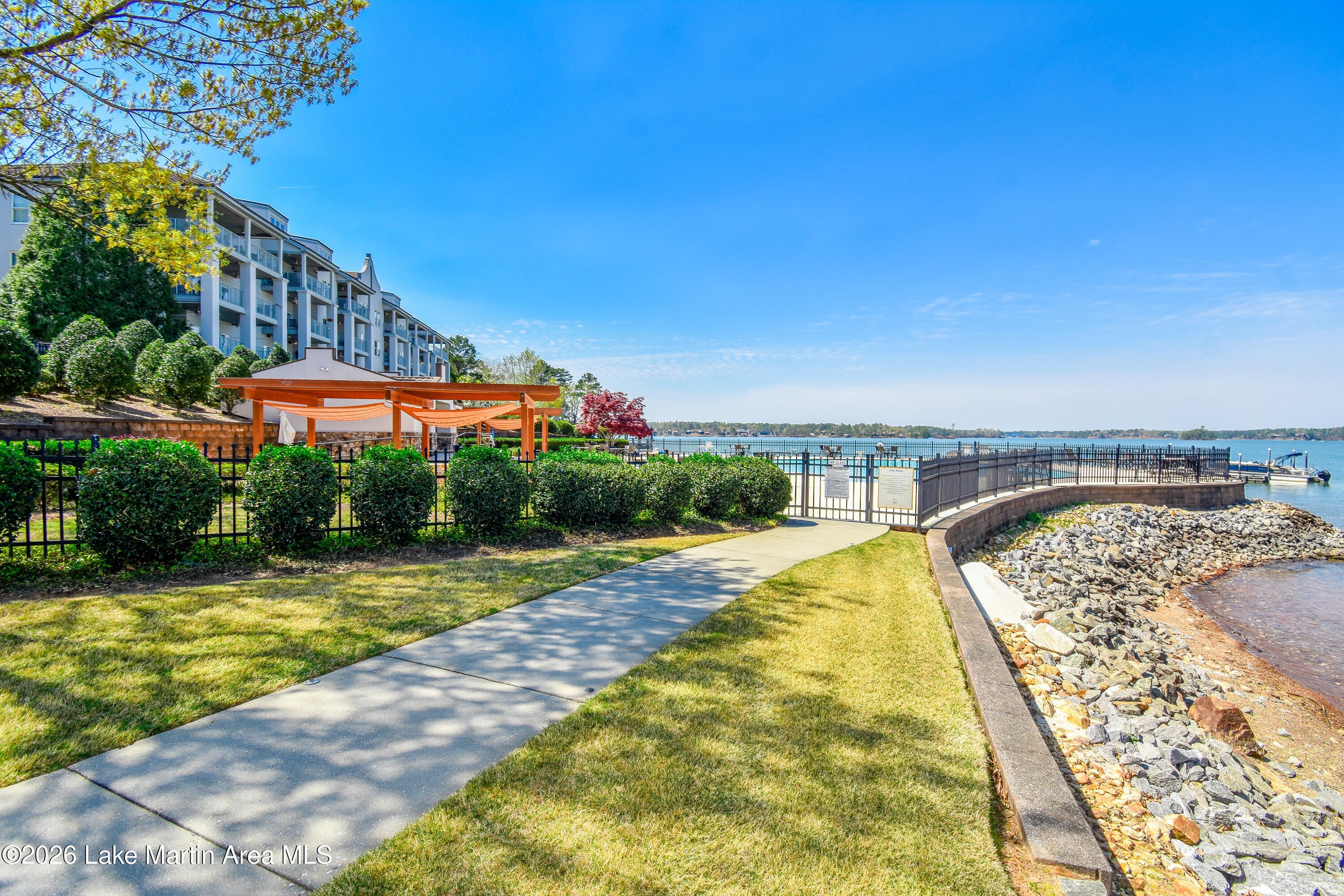 90 Crowne Pointe Road, Unit 303 Dadeville, AL 36853 - Photo 5 of 74 DSC_1884 - Copy - Copy