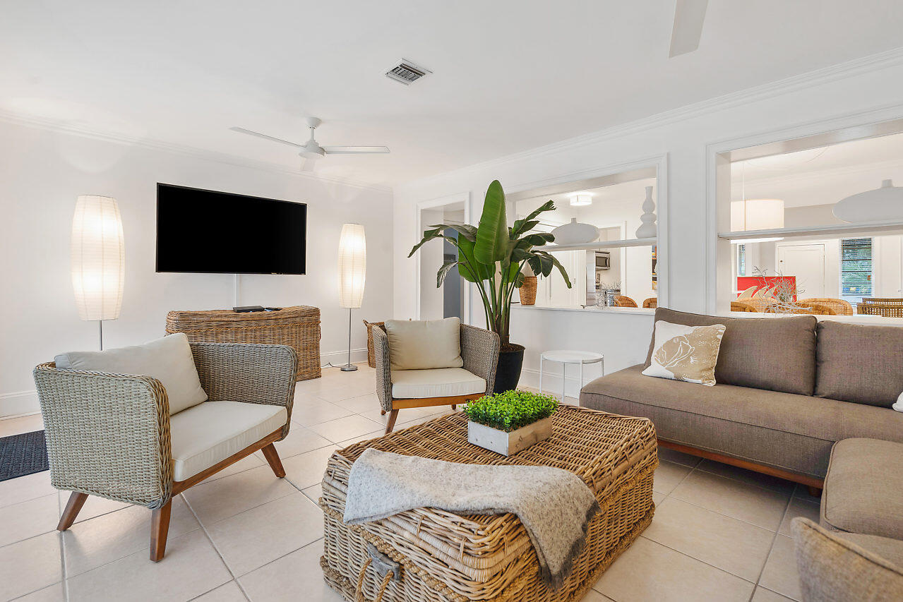 1143 Surf Road Singer Island, FL 33404 - Photo 5 of 34 014-1143SurfRoad-SingerIsland-FL-small