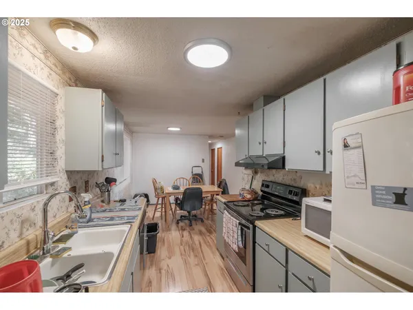 $550,000 | 92891 Allens Alley, Cheshire, OR 97419