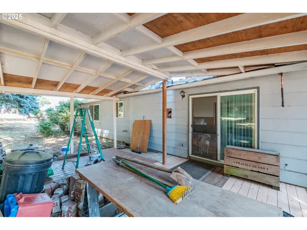 $550,000 | 92891 Allens Alley, Cheshire, OR 97419