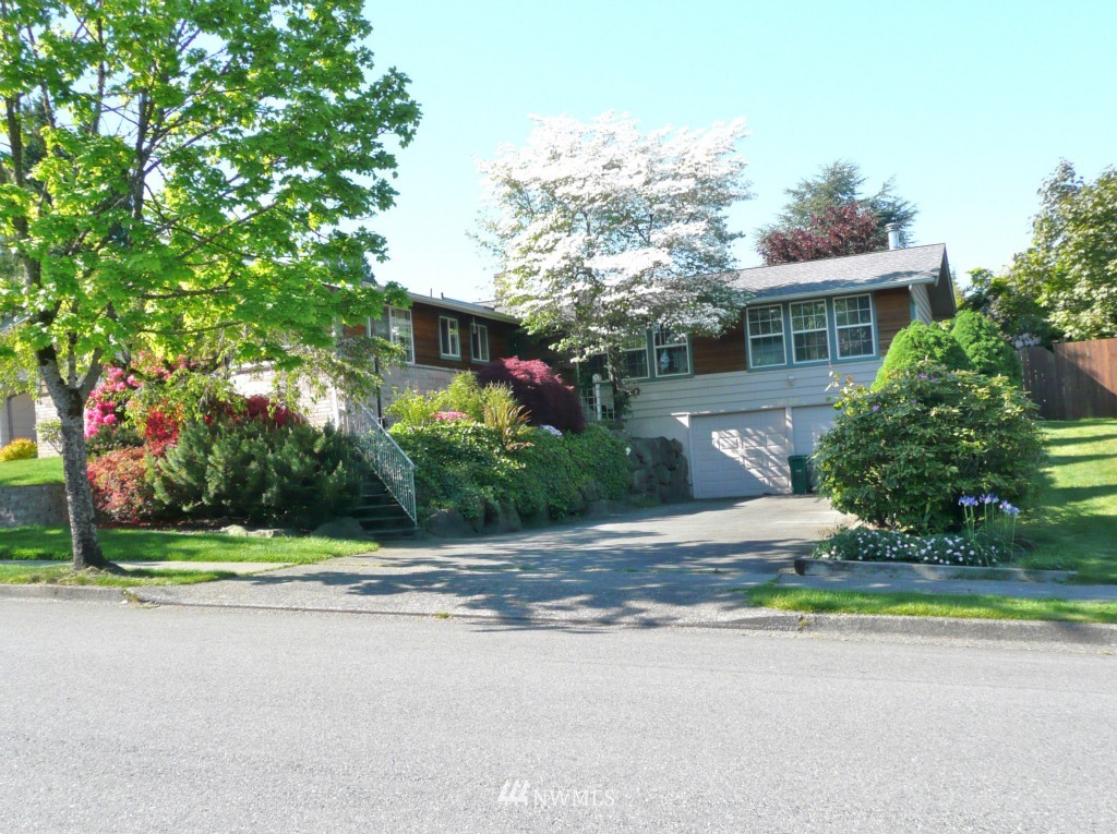 10620 Northeast 197th Street Bothell, WA 98011 - Photo 1 of 1 Gallery Image 1