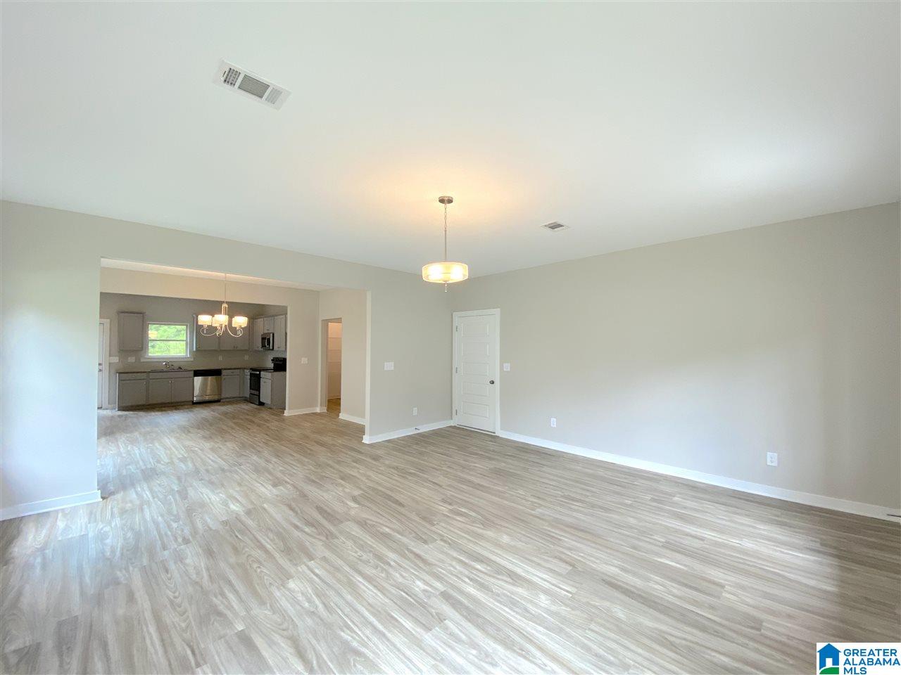 11470 Crimson Ridge Road Brookwood, AL 35444 - Photo 4 of 30