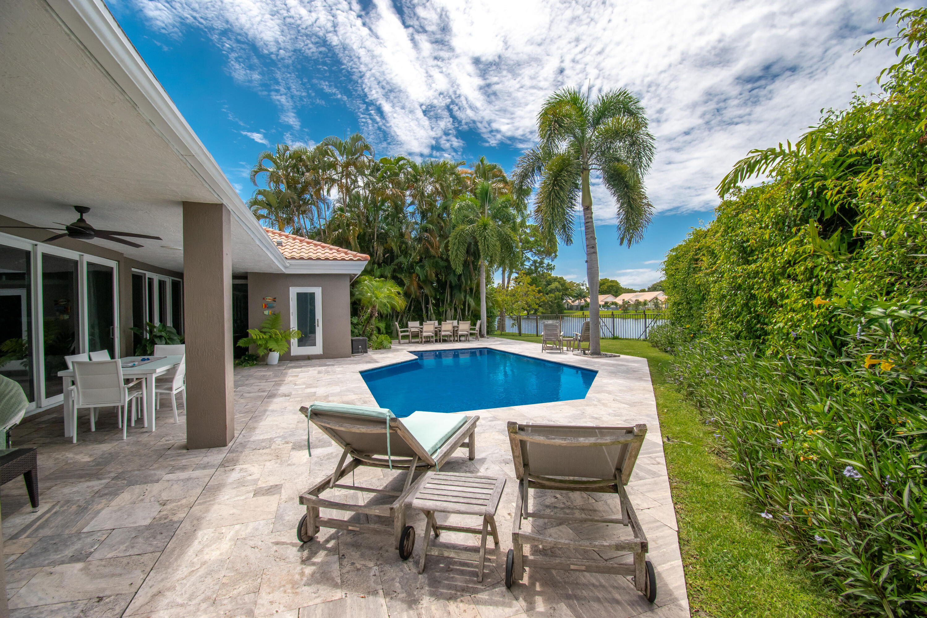 2653 Northwest 46th Street Boca Raton, FL 33434 - Photo 34 of 46 24FC5986-15ED-4ECF-85D9-1D1059E2E455