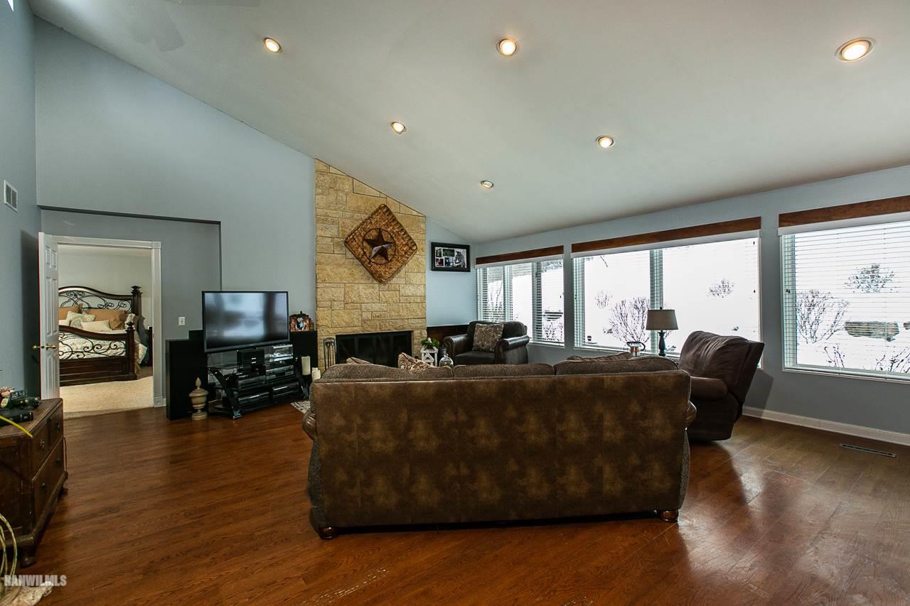 9 Valley Road Galena, IL 61036 - Photo 6 of 47 Gallery Image 6