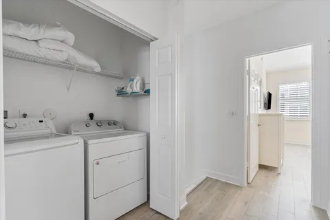 $1,075,000 | 295 Northeast 5th Avenue, Unit 32, Delray Beach, FL 33483