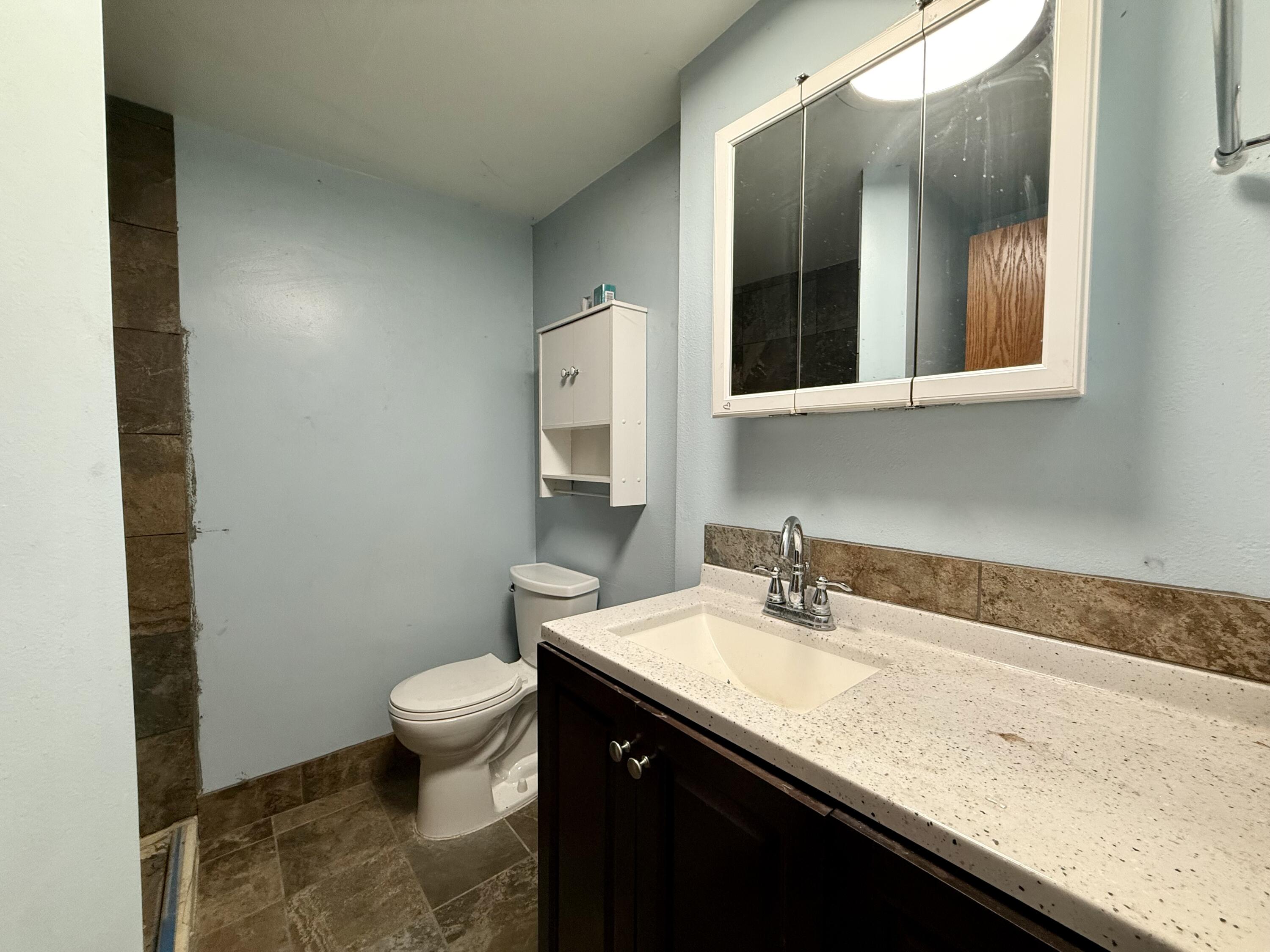 2018 North Port Washington Road Grafton, WI 53024 - Photo 27 of 33 IMG_1024