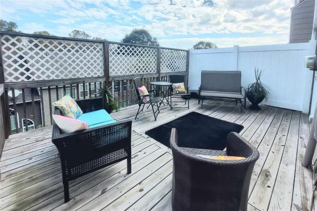 928 Pierce Ivy Court Northeast Lawrenceville, GA 30043 - Photo 5 of 30