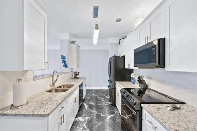 $349,900 | 928 Pierce Ivy Court Northeast, Lawrenceville, GA 30043