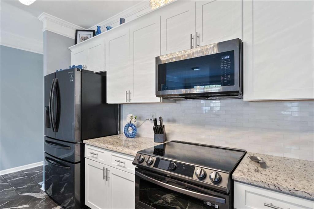 928 Pierce Ivy Court Northeast Lawrenceville, GA 30043 - Photo 10 of 30