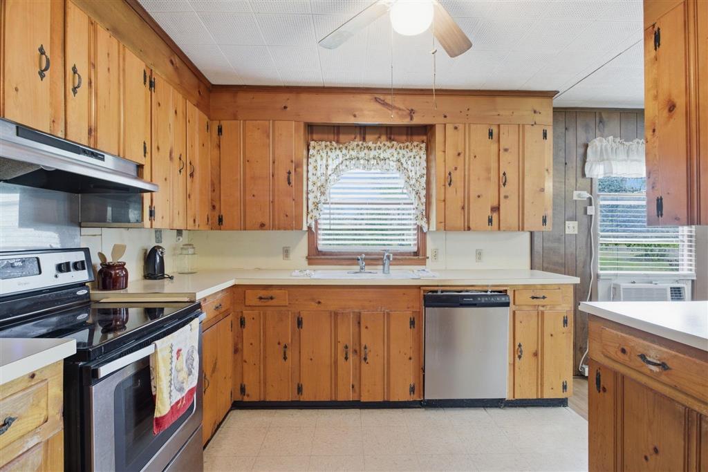 805 Goss Road Westlake, LA 70669 - Photo 5 of 12 Gallery Image 5