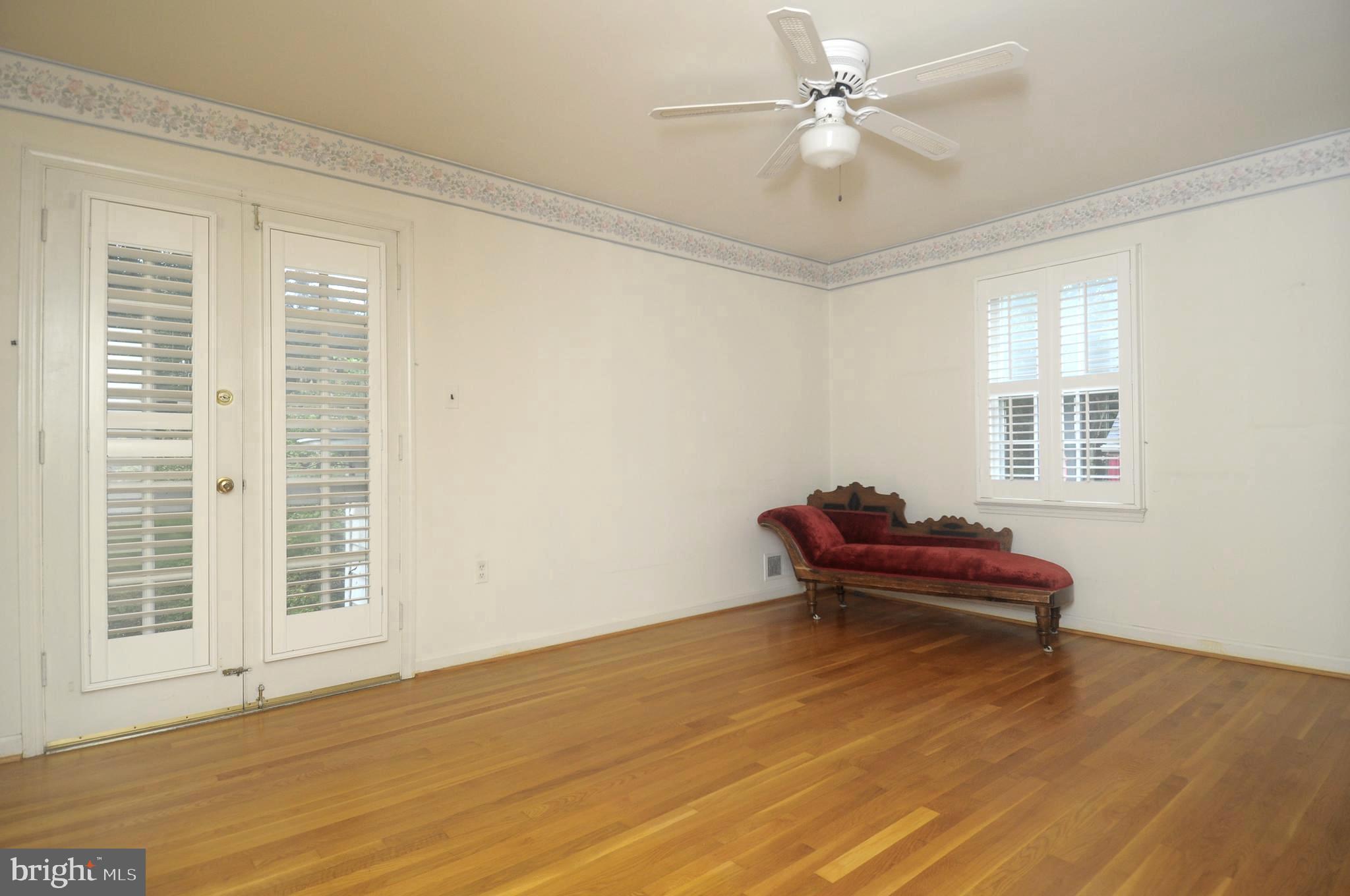 5850 Upton Street McLean, VA 22101 - Photo 18 of 31 Primary Suite