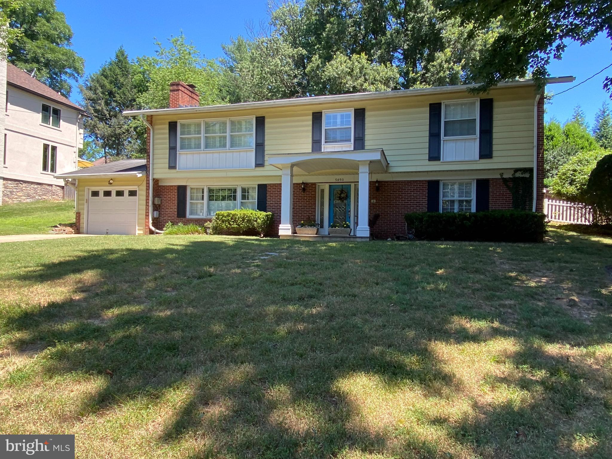 5850 Upton Street McLean, VA 22101 - Photo 2 of 31 Perfect location on a dead-end street