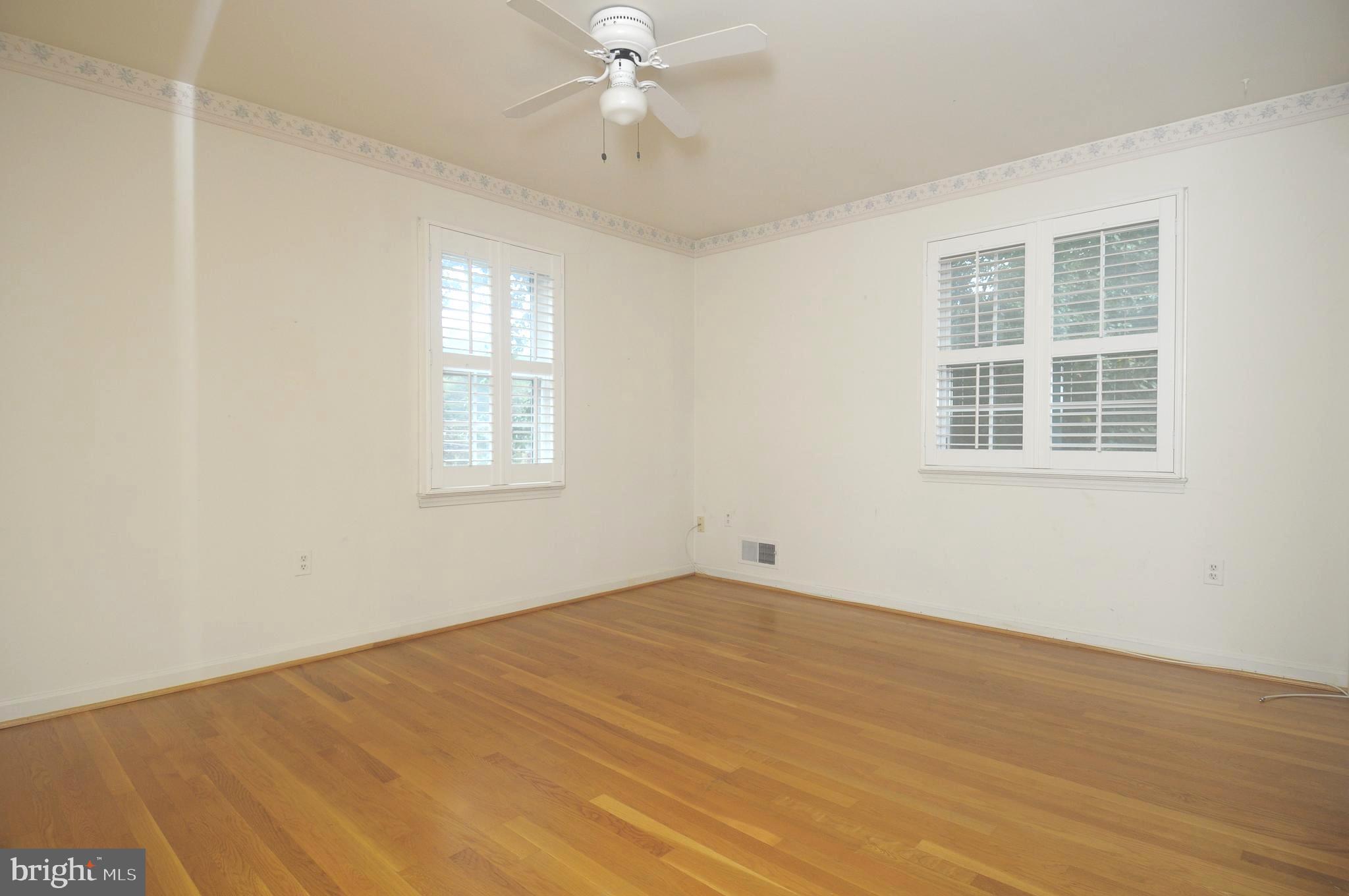 5850 Upton Street McLean, VA 22101 - Photo 22 of 31 Bedroom #2