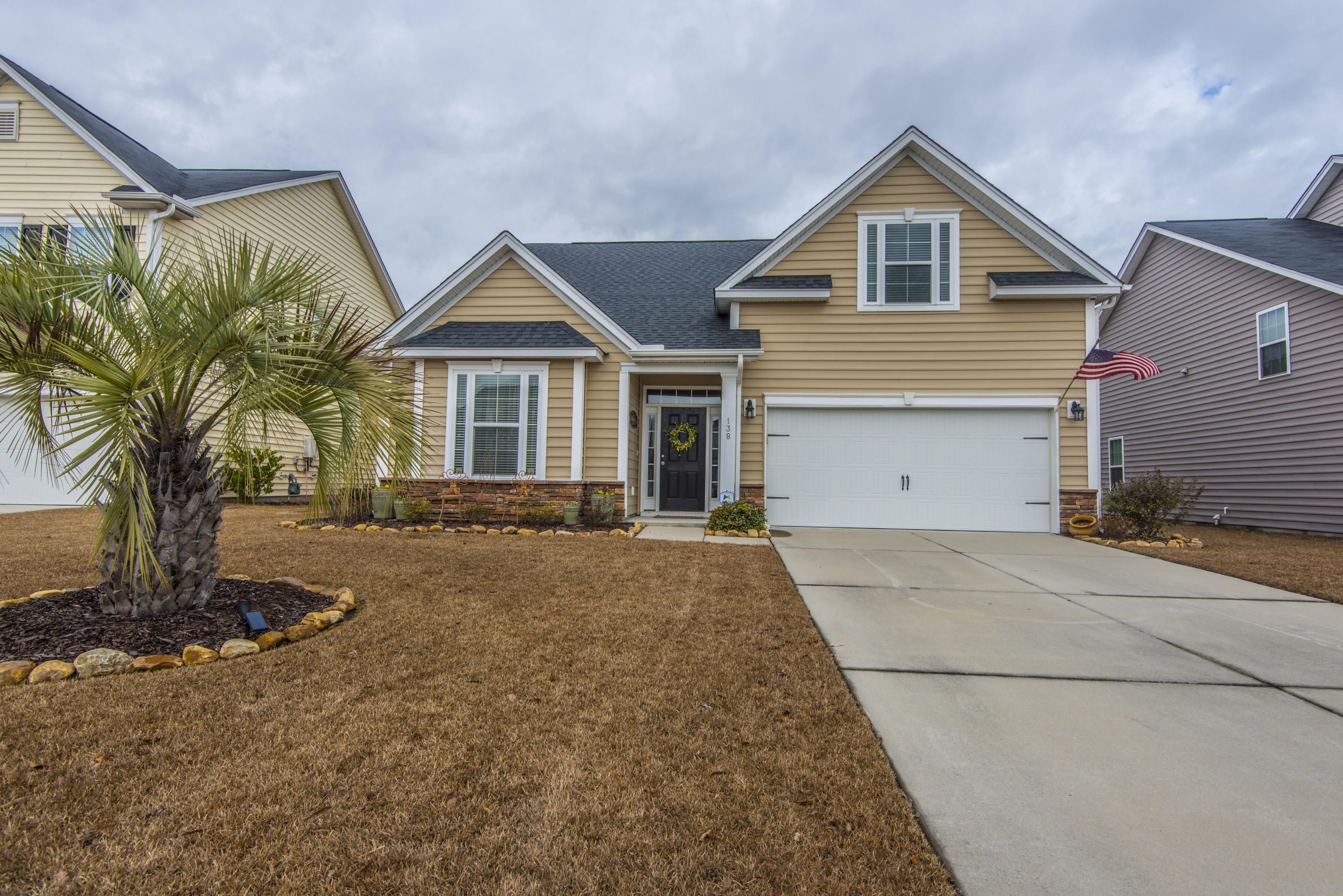 138 Royal Star Road Summerville, SC 29486 - Photo 48 of 48 138 Frt