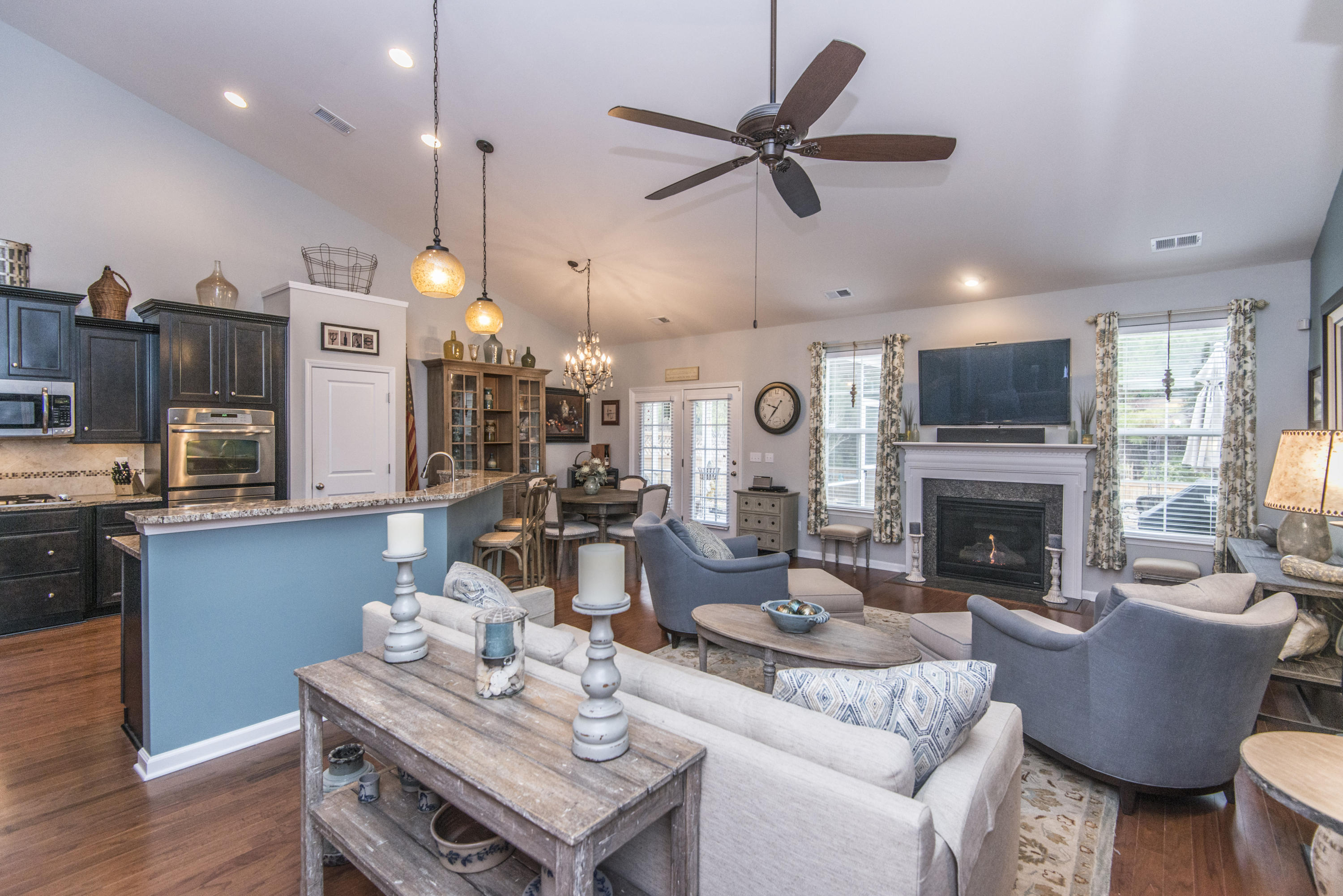 138 Royal Star Road Summerville, SC 29486 - Photo 6 of 48 138 GR-3