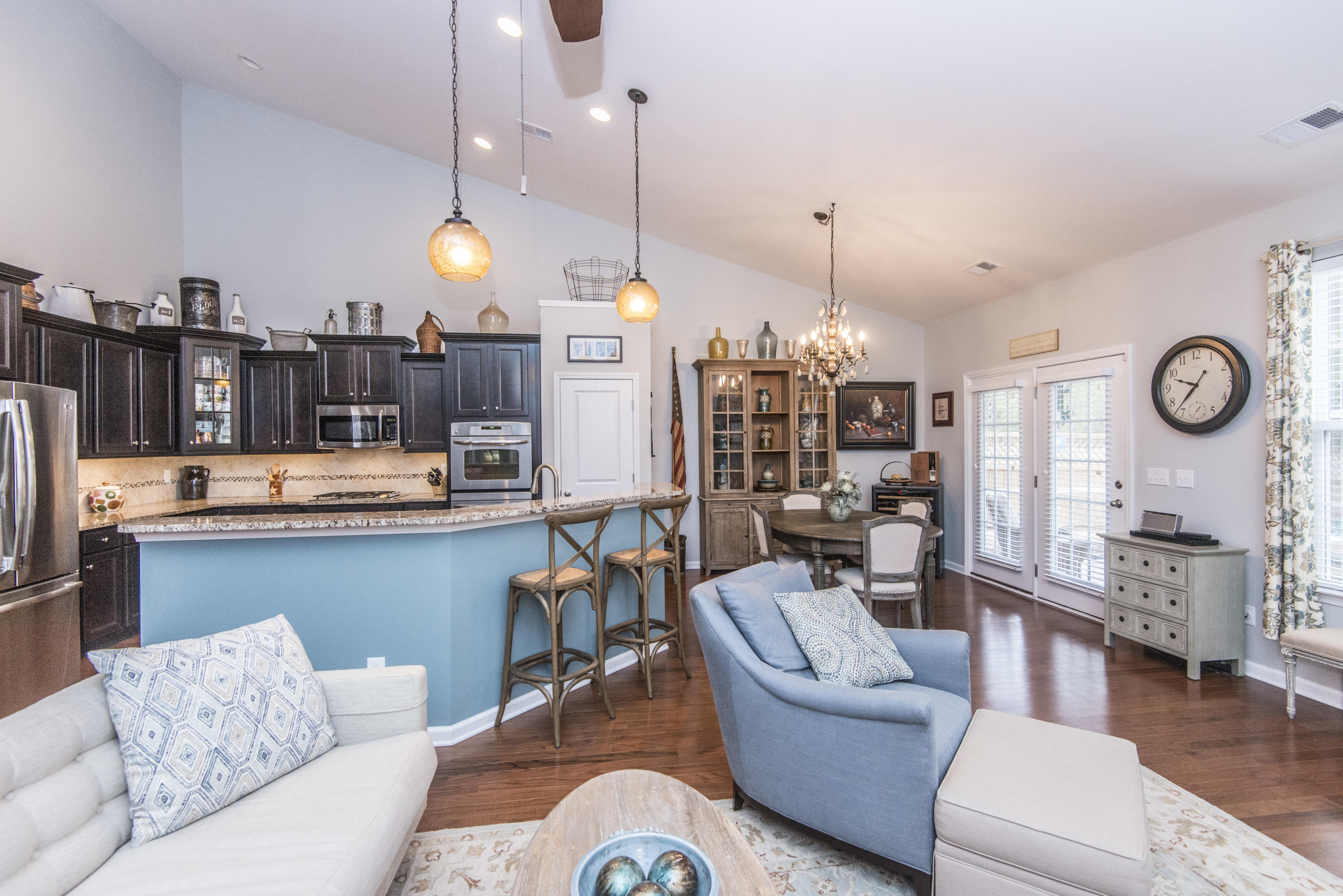 138 Royal Star Road Summerville, SC 29486 - Photo 8 of 48 138 GR-5