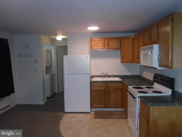 $1,300 | 12 South Main Street, Unit B, Camden, DE 19934