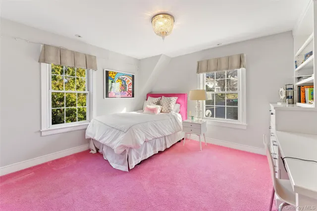 $1,895,000 | 29 Dobbs Terrace, Scarsdale, NY 10583