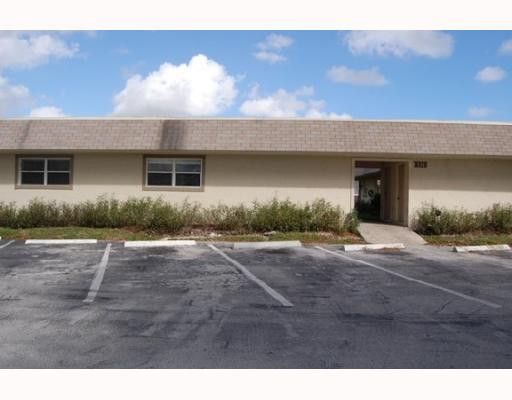 531 Banks Road, Unit 5314 Margate, FL 33063 - Photo 1 of 3 Exterior Front