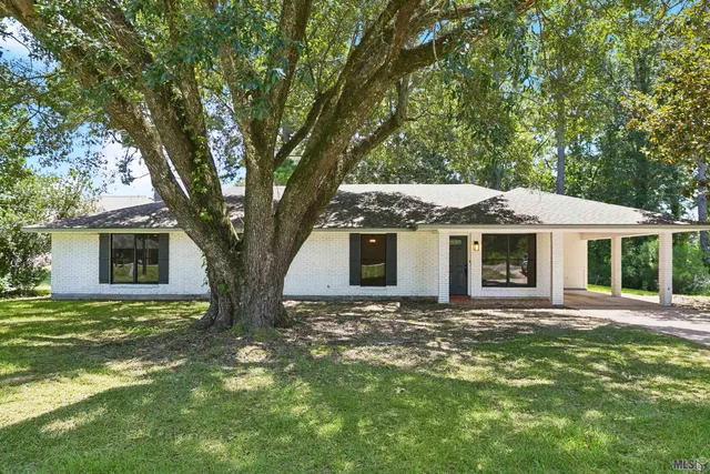 $259,000 | 134 E Port, Zachary, LA 70791