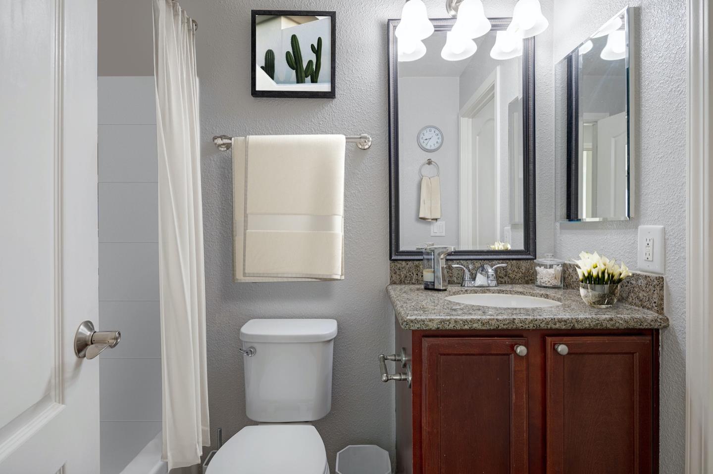 412 Dempsey Road, Unit 215 Milpitas, CA 95035 - Photo 6 of 11 Gallery Image 6