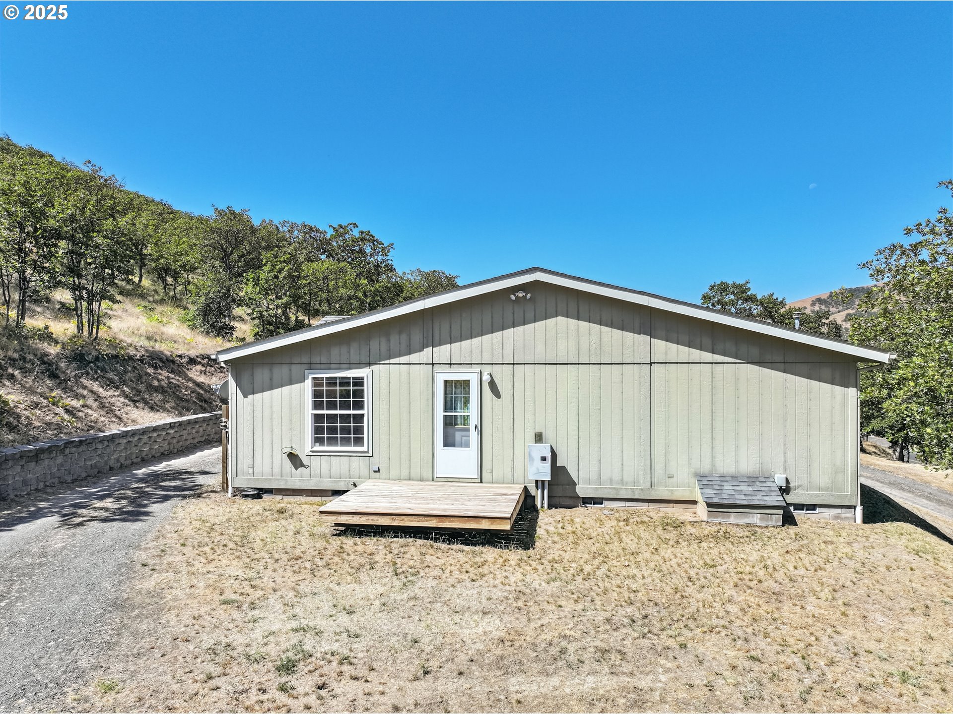 6305 Cherry Heights Road The Dalles, OR 97058 - Photo 39 of 48