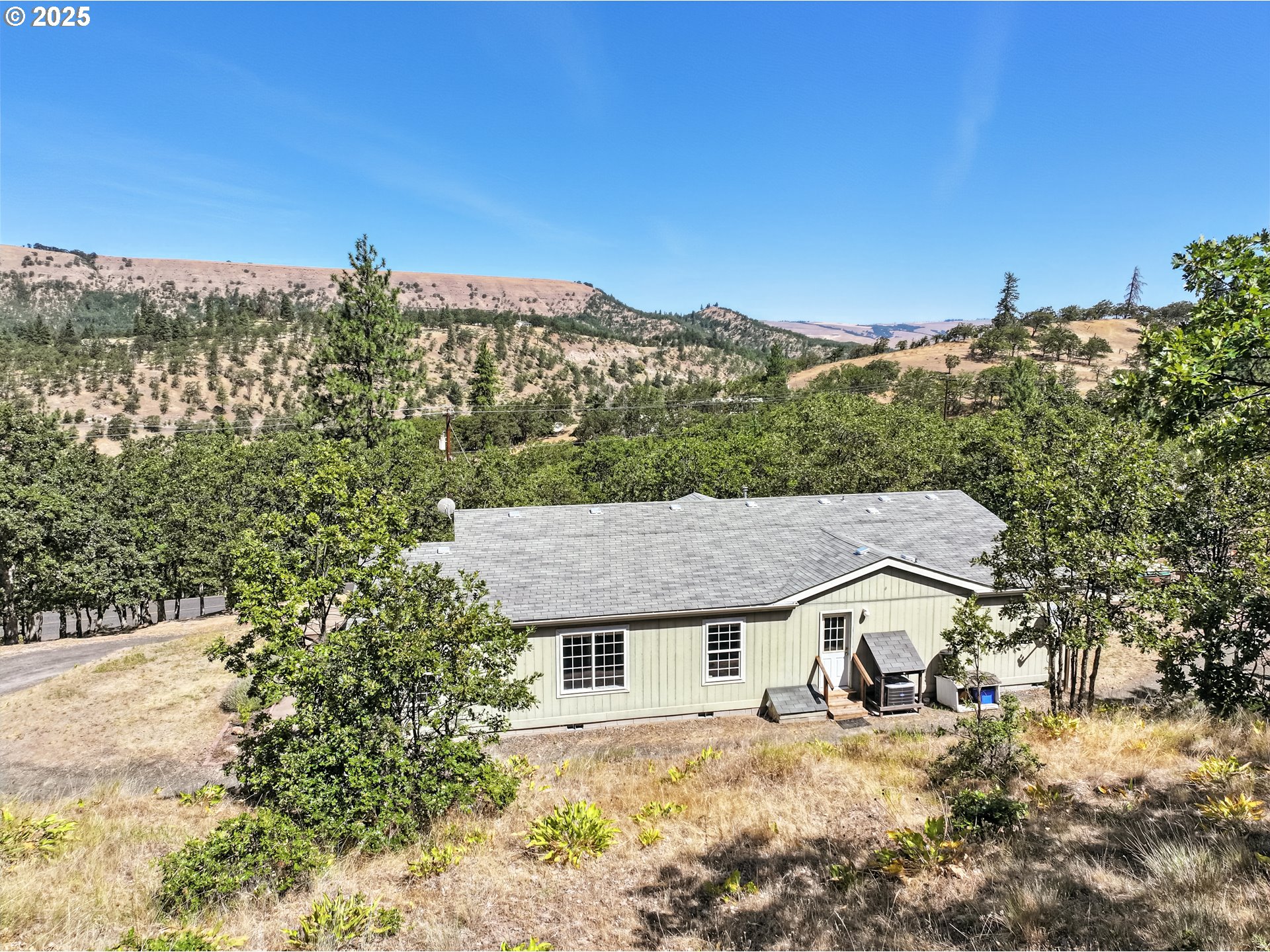 6305 Cherry Heights Road The Dalles, OR 97058 - Photo 40 of 48