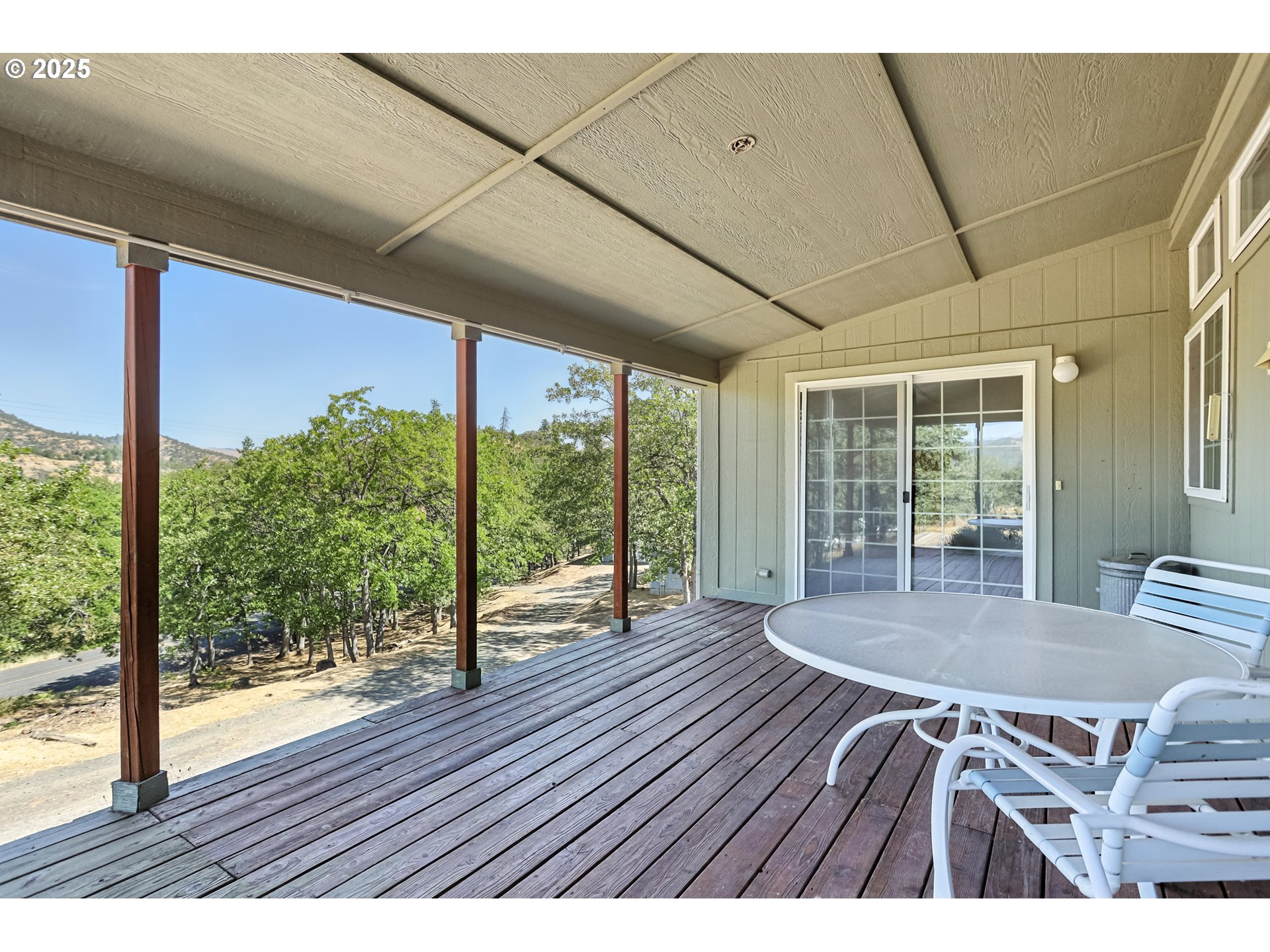 6305 Cherry Heights Road The Dalles, OR 97058 - Photo 6 of 48