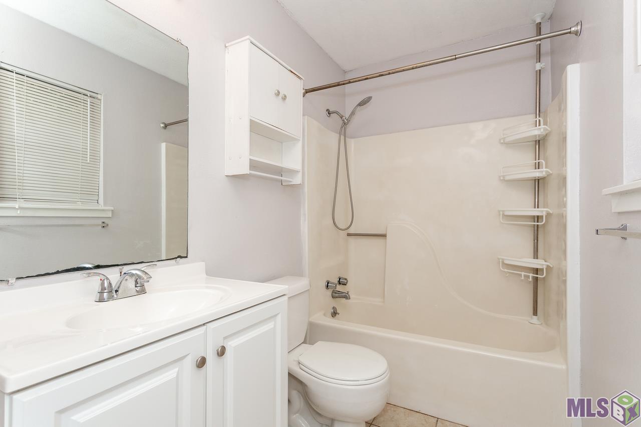 3427 Brightside Drive Baton Rouge, LA 70820 - Photo 8 of 16